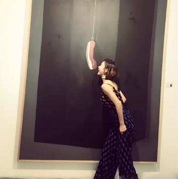 云巅之上简兮什么角色好,云巅之上简兮同款服装