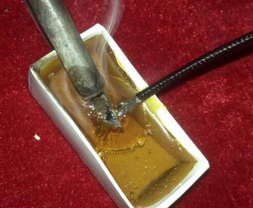 电烙铁头不粘什么原因,电烙铁头不热咋解决