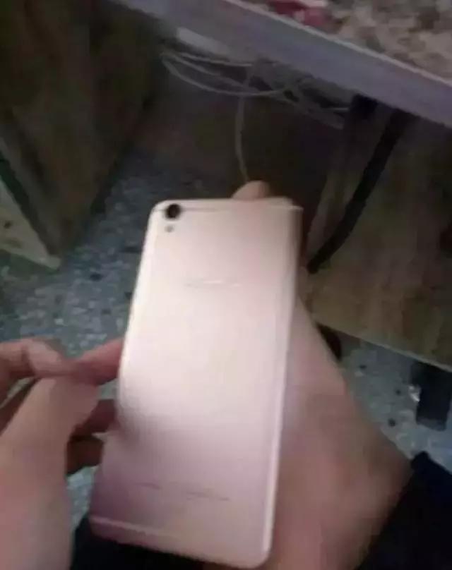 男人惹女生生气的高情商句子,男人故意惹你生气刺激你的表现