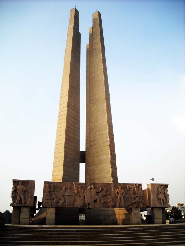 中国唯一凤凰在哪里,真正的凤凰城