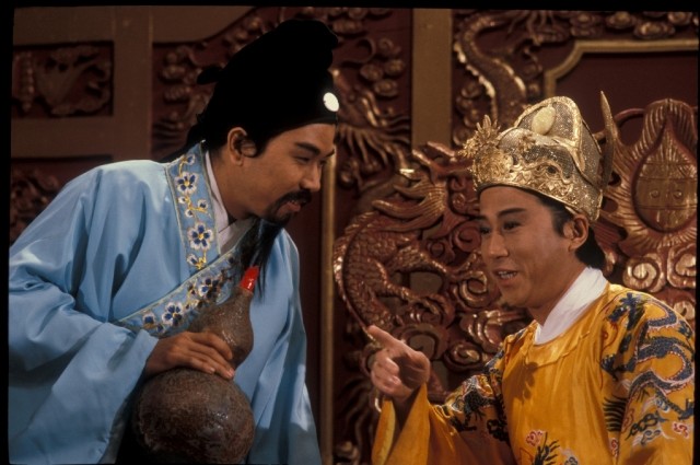 金轮娶妻,金轮法王与小龙女结局