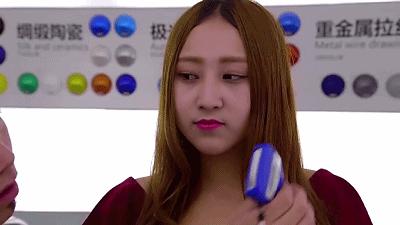 我们不劈腿，我们只是搞笑的搬运工，肚子疼！