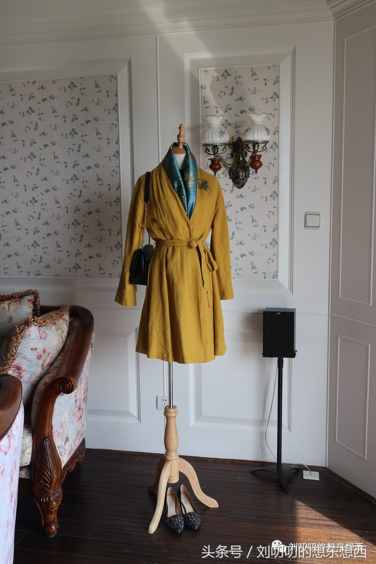 短款连衣裹裙外搭外套,裹裙一片式双面穿