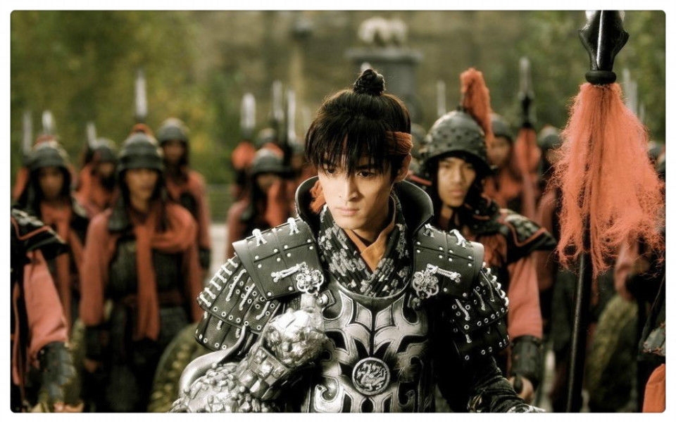 一人分饰两角男演员,一人分饰两角男明星