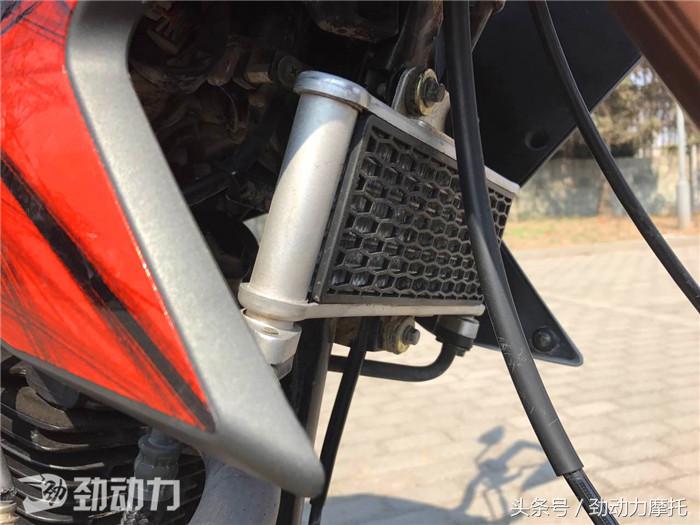 新手入门级1万左右的摩托车推荐,适合新手入门的1万左右的摩托车