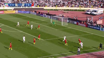 国足一胜一负,国足亚洲杯淘汰赛0:3惨败伊朗