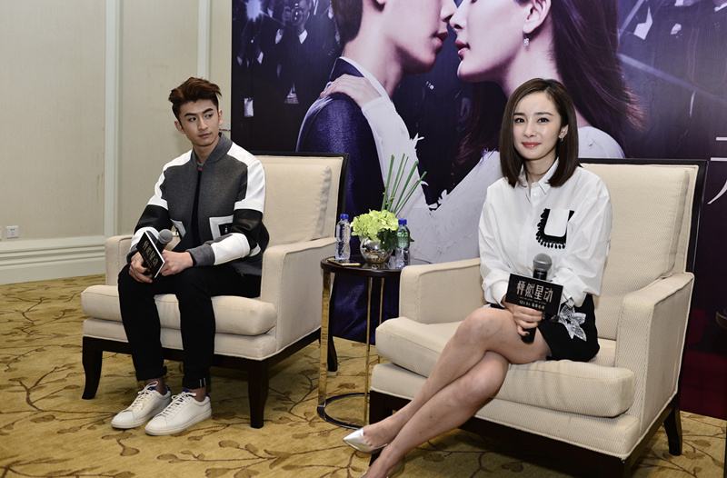 他是杨幂工作室演员,他是杨幂公司的艺人