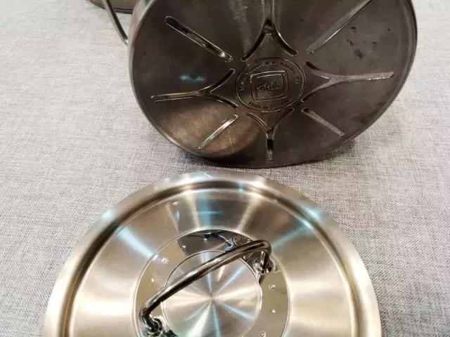 只用一个锅就可以做很多道菜,做了20年的菜