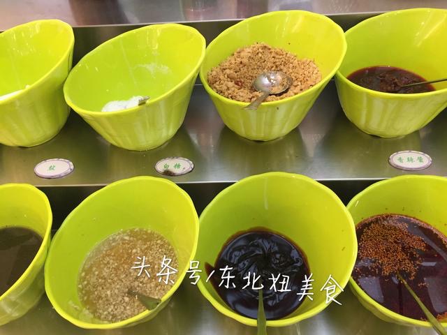 吃自助没吃多少就很撑,吃自助火锅没吃几口就饱了