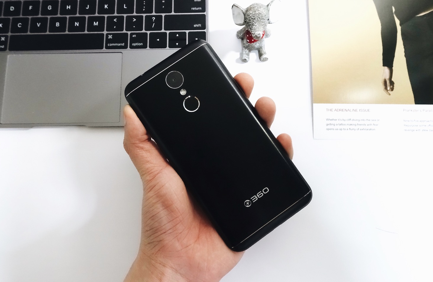 360n5慕斯黑星空黑区别,360n5手机详细参数