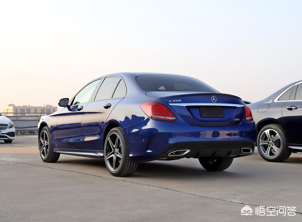 19款C180L值不值得购买！今天去4S店问了分期后落地34万多！