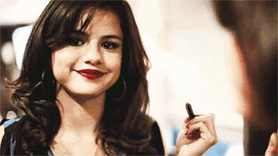 秋风皮肤干燥怎么护肤,秋风吹皮肤干燥