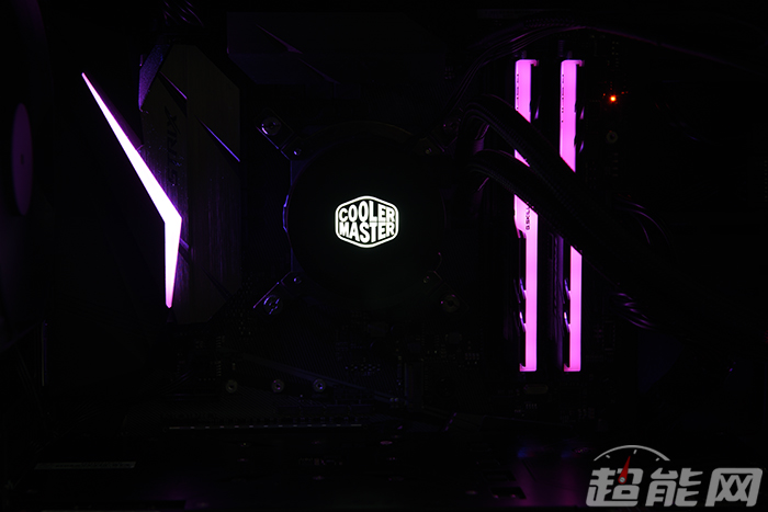 酷冷至尊coolermaster评测,酷冷至尊下压式散热器推荐