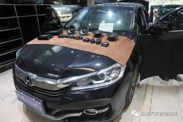 混动新势力很不一样的本田雅阁,本田雅阁多年沉淀出的优雅气质