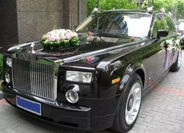 热巴baby撕名牌高光时刻,baby热巴活动