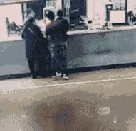 献血400ml会头晕严重不,第一次献血头晕出虚汗怎么回事