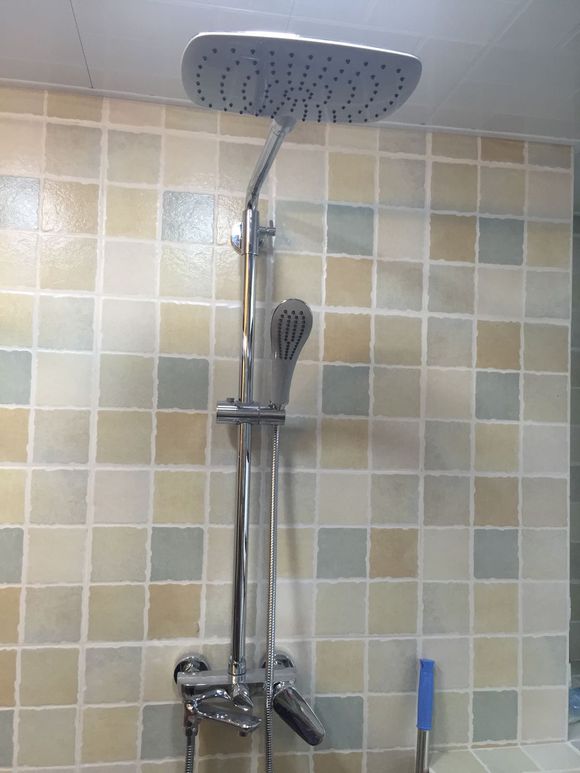 75平米两室一厅装修简美,75平顶楼带阁楼的装修清单