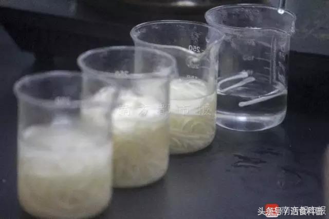 橡胶面条鉴别方法,橡胶面条是正品吗