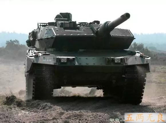 足坛十大神峰有谁,足球场上的十大武器