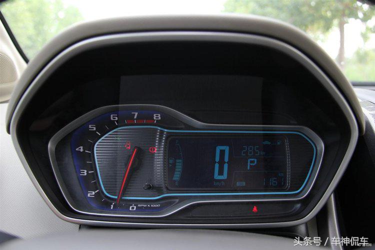 雪佛兰新款爱唯欧,雪佛兰爱唯欧哪款是三缸的