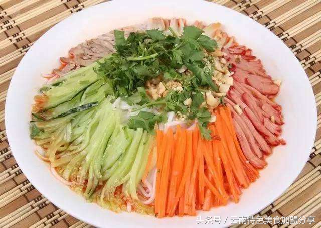 云南开远凉米线的做法,开店用川味米线的做法