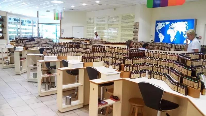 寻味格拉斯,老城下的香水之路!