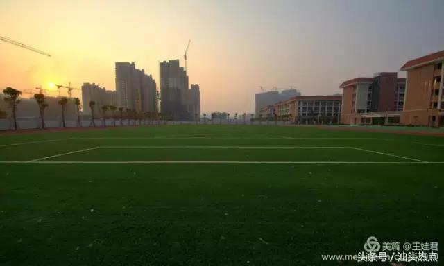 汕头金中学校的环境,汕头金中海湾校区环境