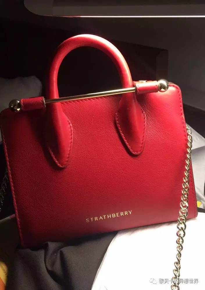 不想出门一出门就烦,不想出去但一出去就很嗨