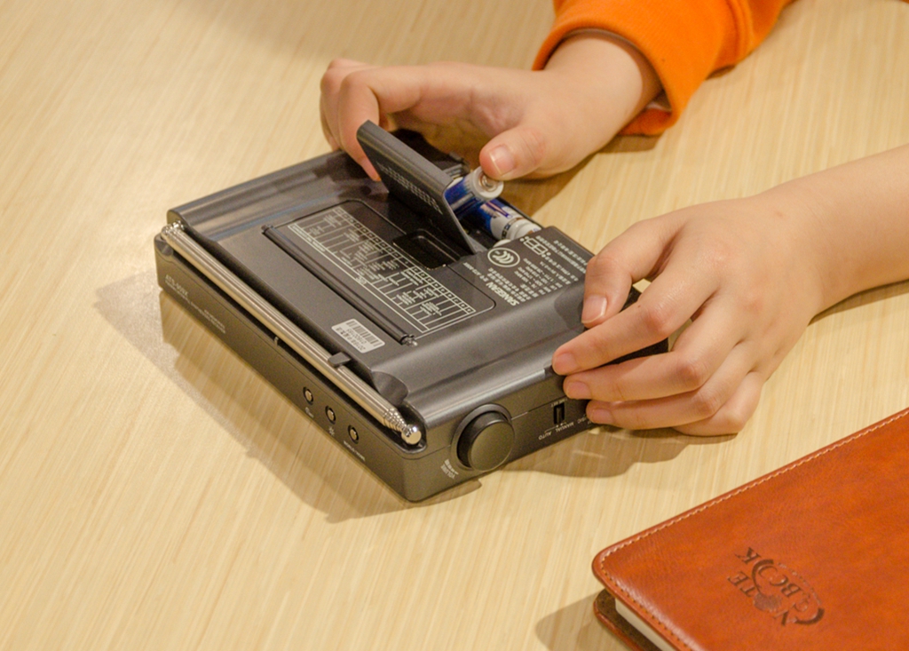 收音机卖药的广告可靠吗,收音机卖药广告揭秘