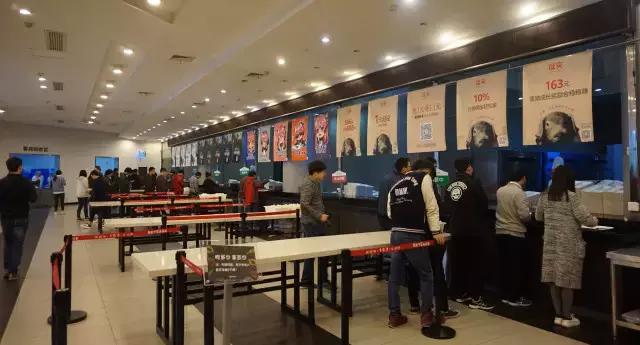 一天吃五顿都不要钱，“别人家的食堂”开挂了！贵司，还招人吗？