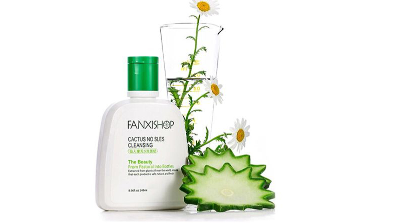 12-15岁学生党护肤品保湿水,美白补水护肤品推荐学生党