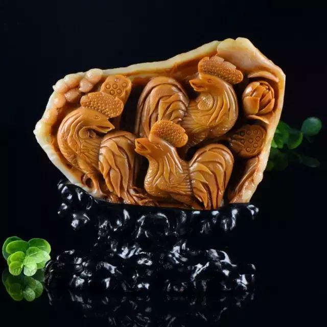 黄龙玉手镯有没有收藏价值,缅甸黄龙玉的收藏价值