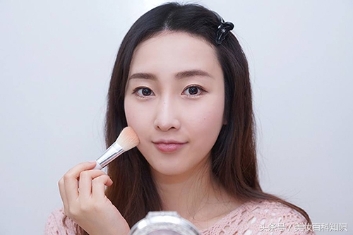 教你如何一整天不脱妆,一整天不脱妆底妆法