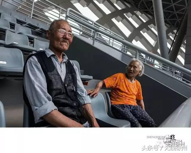 这个徐州人背着相机走遍全城13年他的镜头里一定留下你的记忆