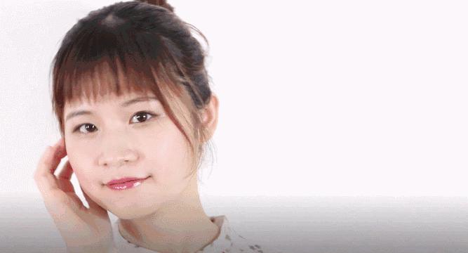 热门大牌唇釉试色小清新,网红如花的直播