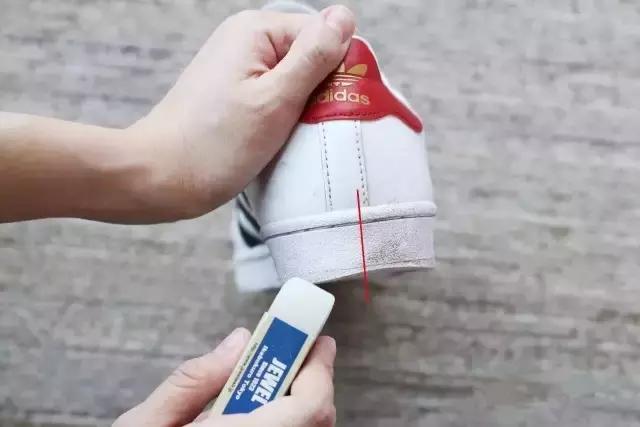 小白鞋的清洁妙招擦鞋神器,小白鞋清洁妙招生活小技巧视频