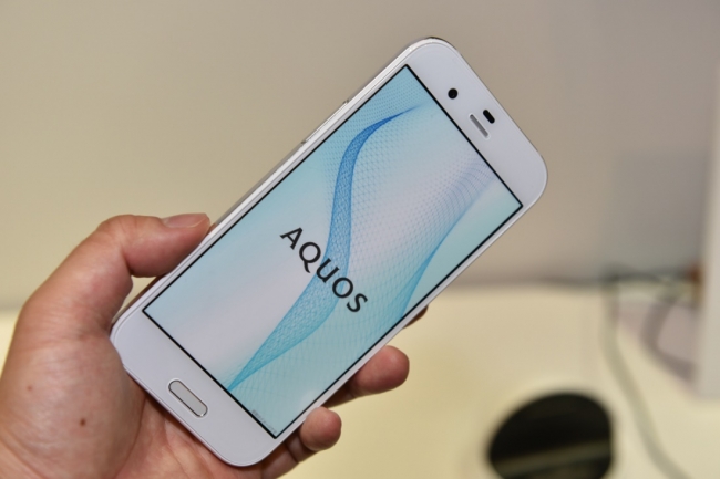 夏普手机是富士康品牌吗 (夏普lcd-60lx565a是富士康产的吗)