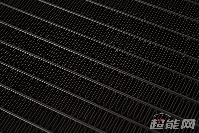 酷冷至尊coolermaster评测,酷冷至尊下压式散热器推荐