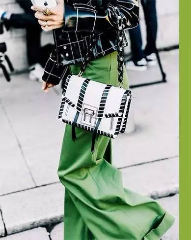 最是橙黄橘绿时原文,最是橙黄橘绿时全诗是什么意思