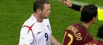 足球搞笑视频c罗把球框搬走,足球搞笑视频c罗梅西