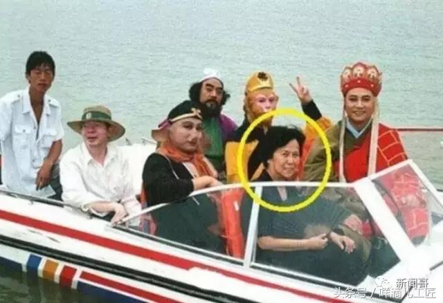 爱恋依，爱恋依，为我们讲《西游记》的人走了，我会想念她