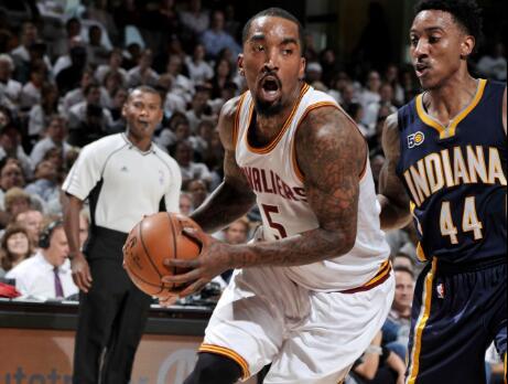 乔治连续两年带领步行者打进东决,乔治38分胜雷霆