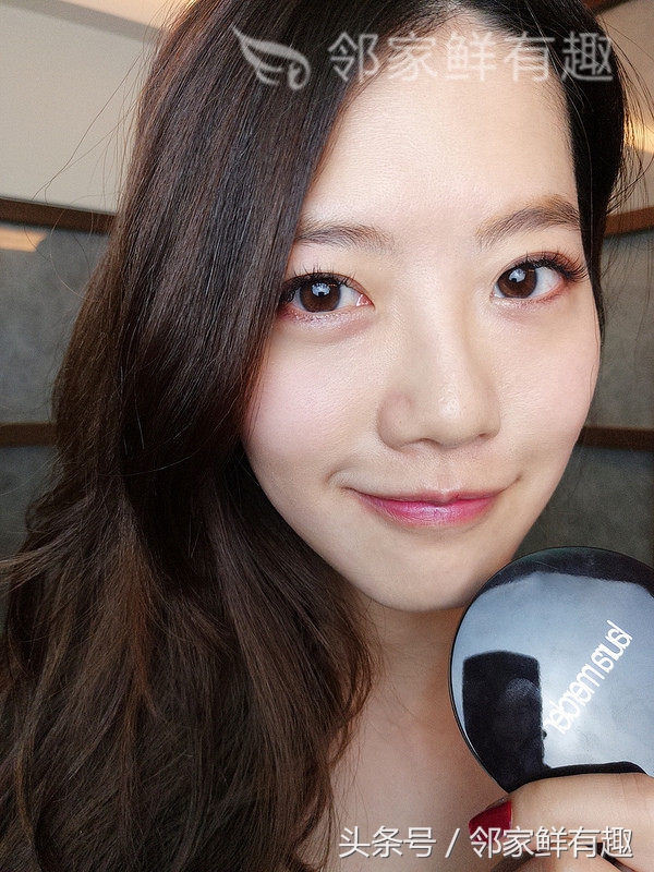 女神的秘密*器武**,神级粉饼Laura Mercier唤颜凝露