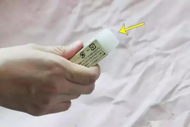 小白鞋的清洁妙招擦鞋神器,小白鞋清洁妙招生活小技巧视频