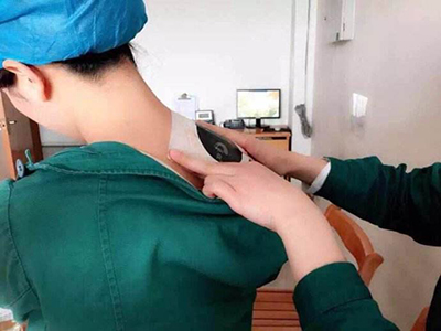 睡落枕了怎么快速恢复和缓解,颈椎落枕快速缓解方法