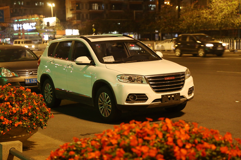 2017款哈弗h6红标2.0t智尚版评测,哈弗h62017款红标1.5t精英型油耗