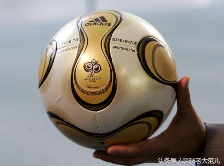 足球老师手把手教足球,学霸讲足球