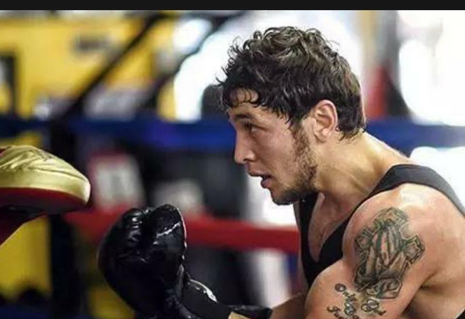 位宁辉邱建良完整视频,位宁辉和邱建良谁散打更厉害