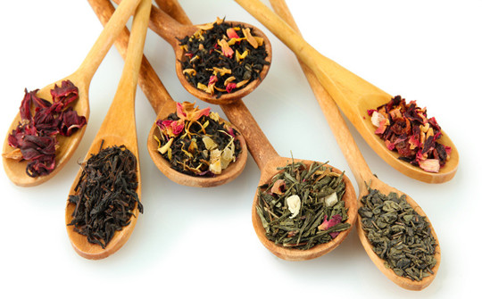 手心出汗怎么调理效果最好,手心出汗煲什么汤调理呢