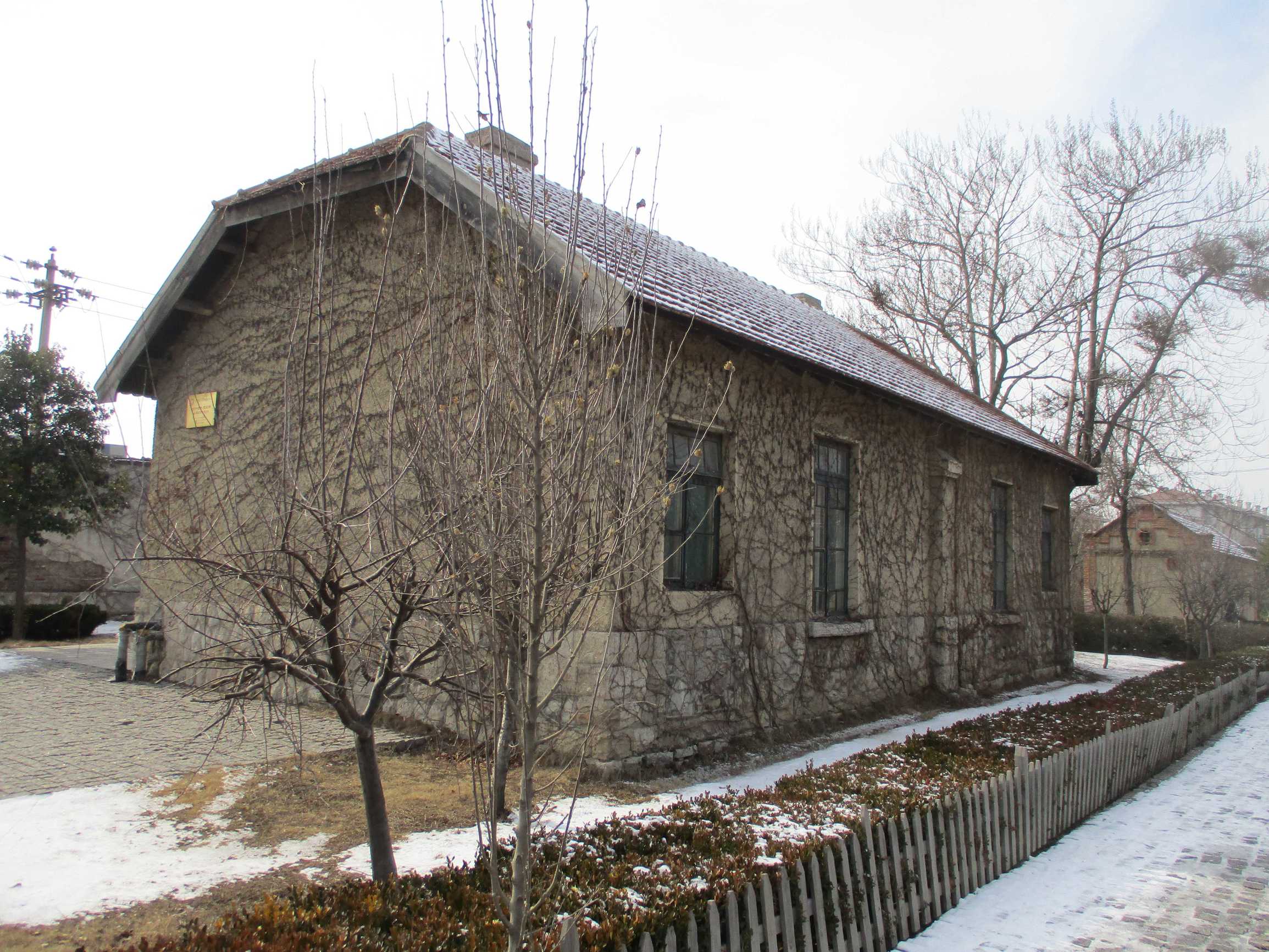 坊茨小镇游览,坊茨小镇游览攻略